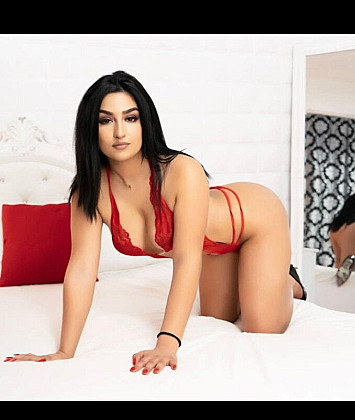 Mia_spicyy thumb image