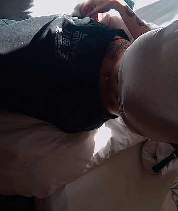 Milly-Kiss Thumb Image