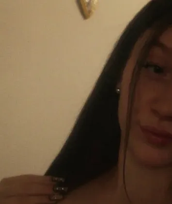 YoungLisaa18 Thumb Image