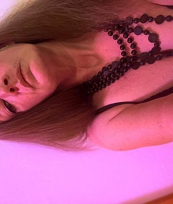 gabi-milf Thumb Image