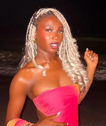 YoungBlackAaliyah Thumb Image