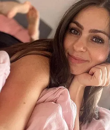 Loella-Rose Thumb Image